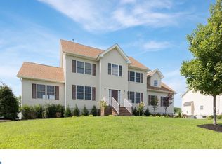 208 Eclipse Dr, Bordentown, NJ 08505