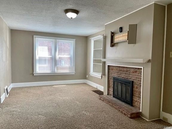 2nd image of 8959 Forest Ave