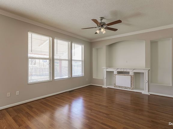 5th image of 7908 N Lister Ave
