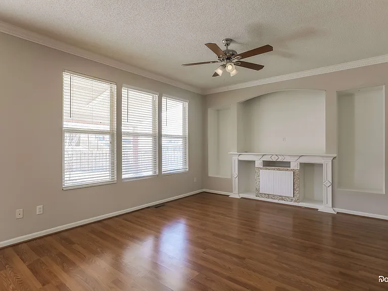 7908 N Lister Ave — Photo 5