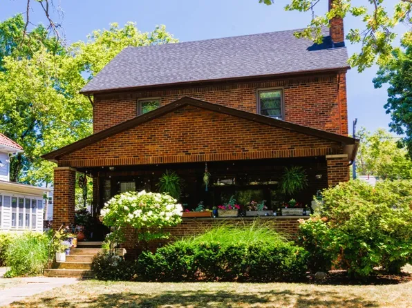 2065 West Blvd, Cleveland, OH 44102