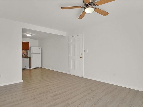 4th image of 157 Jubilee Hill Dr Unit G