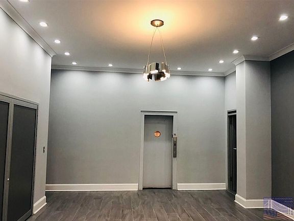 3rd image of 270 N Broadway APT 4K