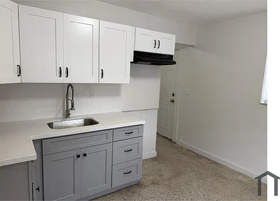 2 bed, 1050 sqft, $2,400 — Photo 4
