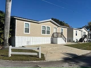 1st image of 2334 42nd Ave N #21
