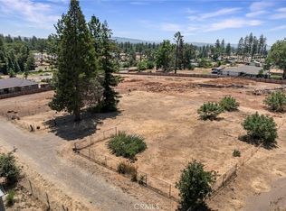 1468 Summer Ln, Paradise, CA 95969