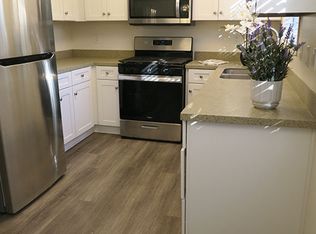 5362 Hollister Ave APT 6, Goleta, CA 93111