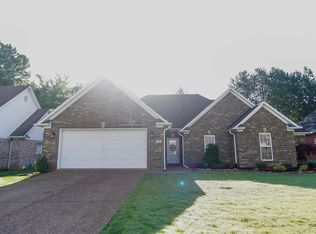 58 Ivybrook Dr, Jackson, TN 38305