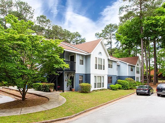 2nd image of 100 Salem Glen Way SE #216