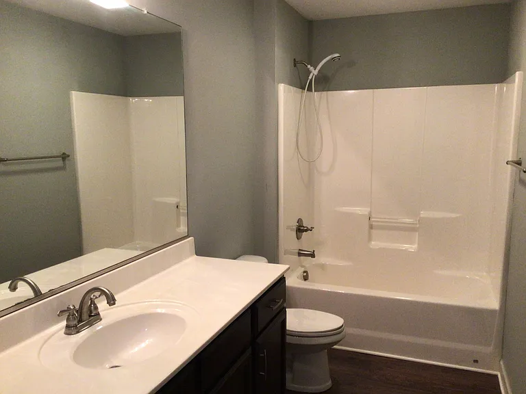 2980 Cameron Village Ct — Photo 12