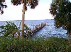 2nd image of 122 Sea Grass Ln