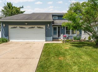 1953 Andover Dr, Ypsilanti, MI 48198