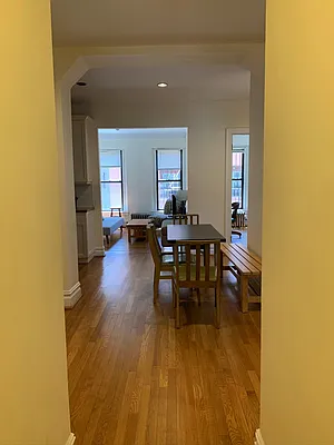 Rented by Oxford Property Group | media 16