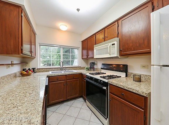 2nd image of 342 Cane Garden Cir
