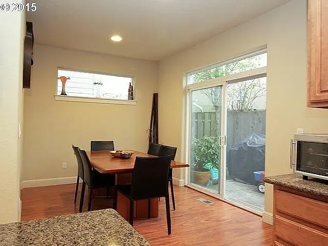 338 SE 89th Ave — Photo 4