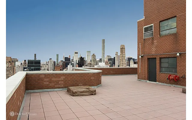 Rented by Douglas Elliman | media 9