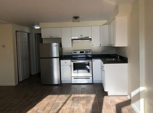 32 Sylva Ln, Staten Island, NY 10305