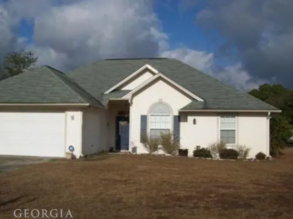 200 Luke Ln, Kingsland, GA 31548