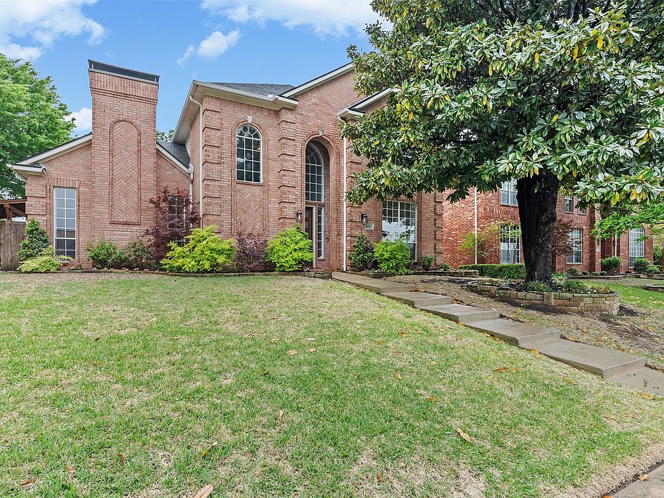 1st image of 4512 Longfellow Dr