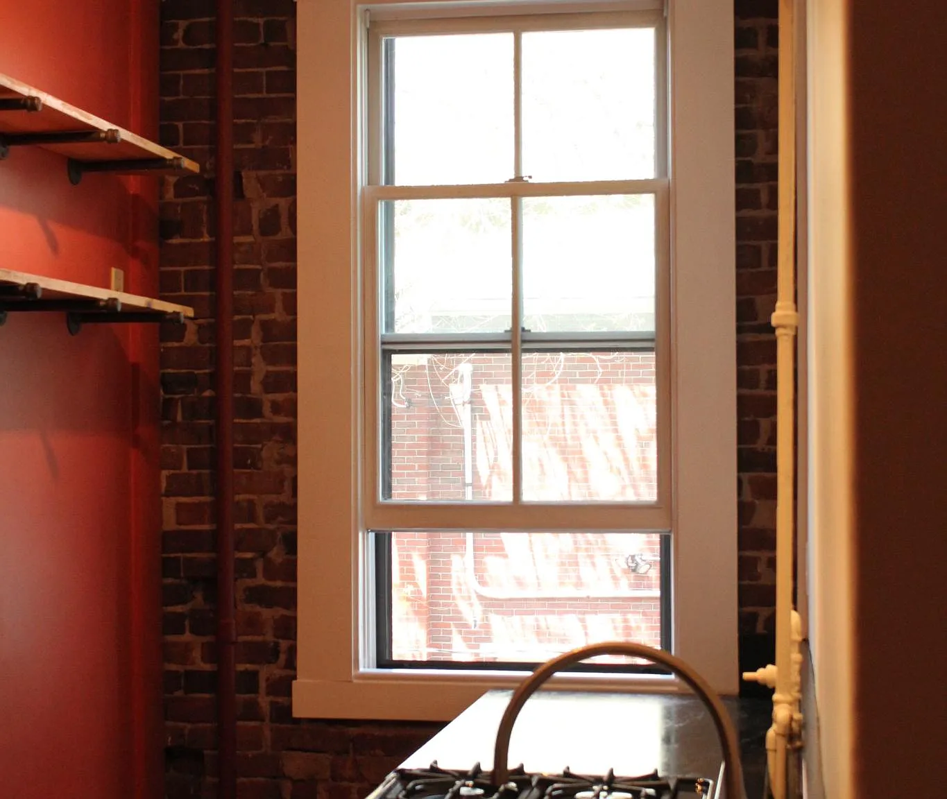 1 bed, 700 sqft, $2,070 — Photo 2
