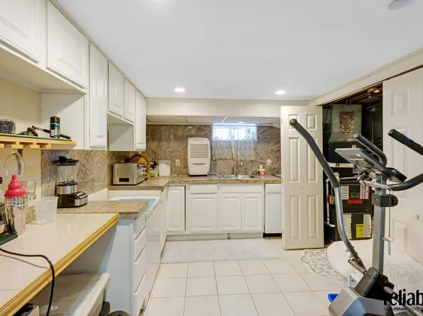 849 73rd Street image 8 of 22