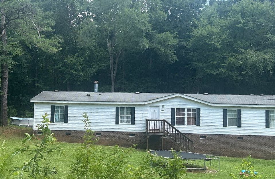 1st image of 5945 Taxahaw Rd