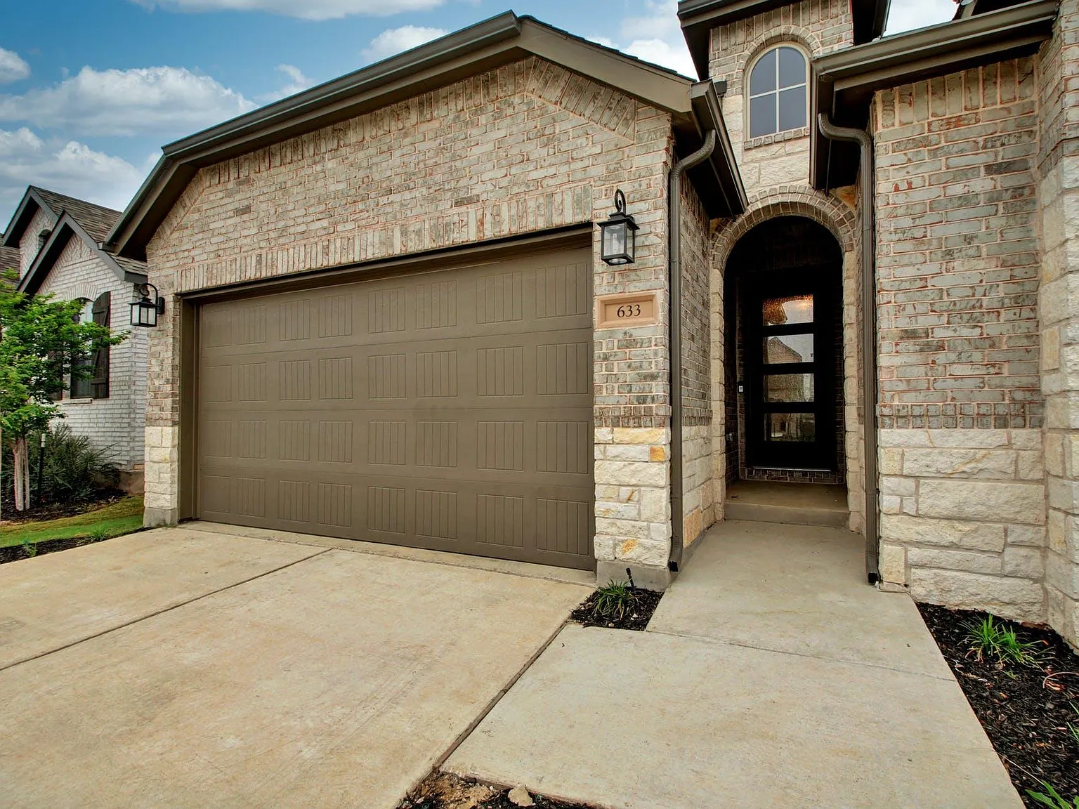 633 Pecan Bottom Trl — Photo 2