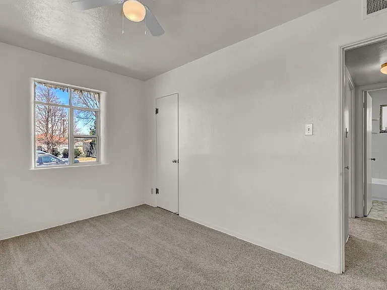 1201 Janes Ln #1207 — Photo 16