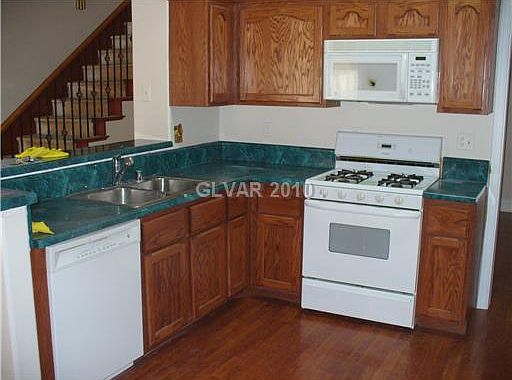 2nd image of 7324 Atwood Ave