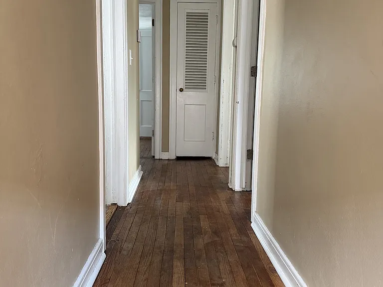 423 W Lawrence Ave #2 — Photo 10