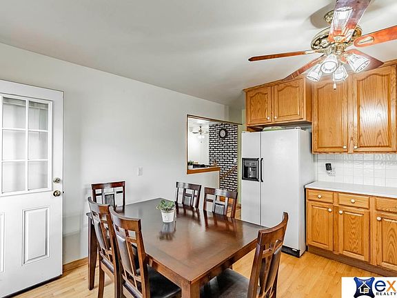 5th image of 7202 S 52nd St