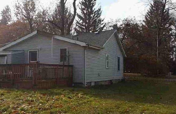 3rd image of 340 McClure Ave
