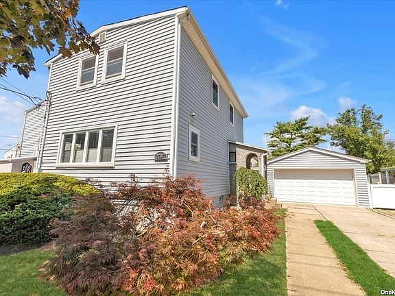 2nd image of 2787 Beltagh Ave