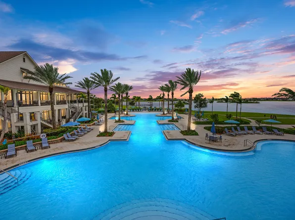 953 Hookline Circle, The Acreage, FL 33470