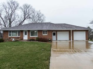 11643 Kennedy Rd, Dubuque, IA 52001
