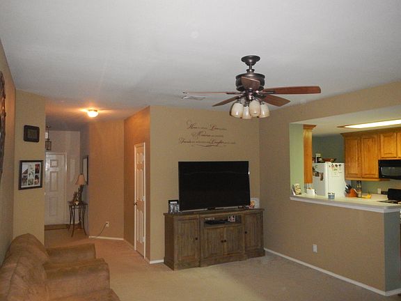 2nd image of 1029 Scenic Dr