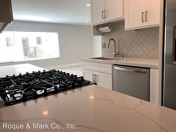 5th image of 2604 28th St APT 5