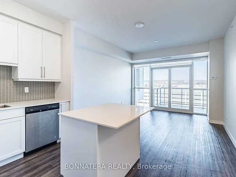 2081 Fairview St #803 — Photo 17