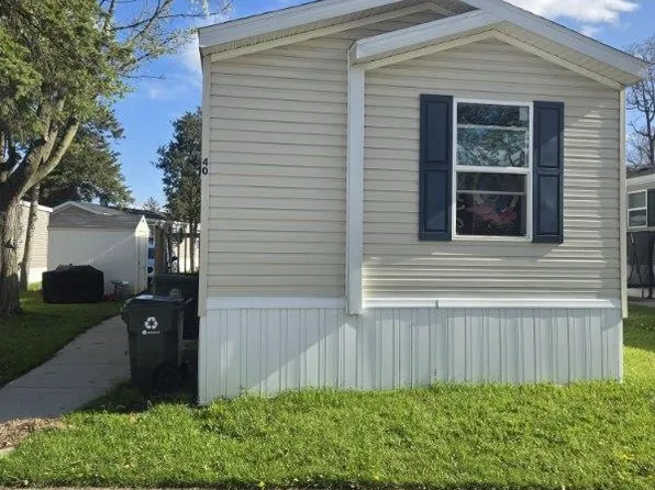 40 Sparrow Hill, Orion Charter Township, MI 48359