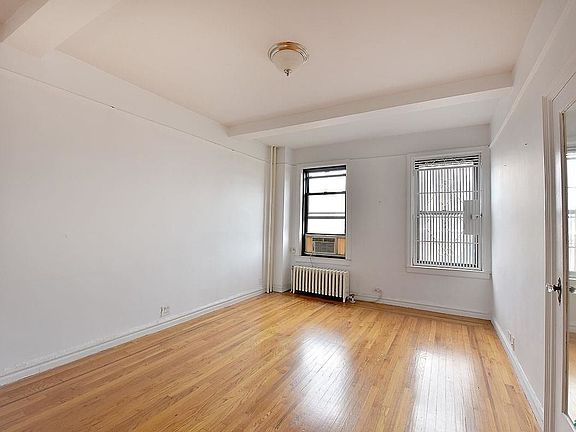 2nd image of 51 Avenue A #8C