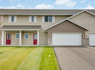 4344 Blakewood Dr, Shakopee, MN 55379