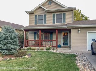 15 Hawthorne Way, Parachute, CO 81635