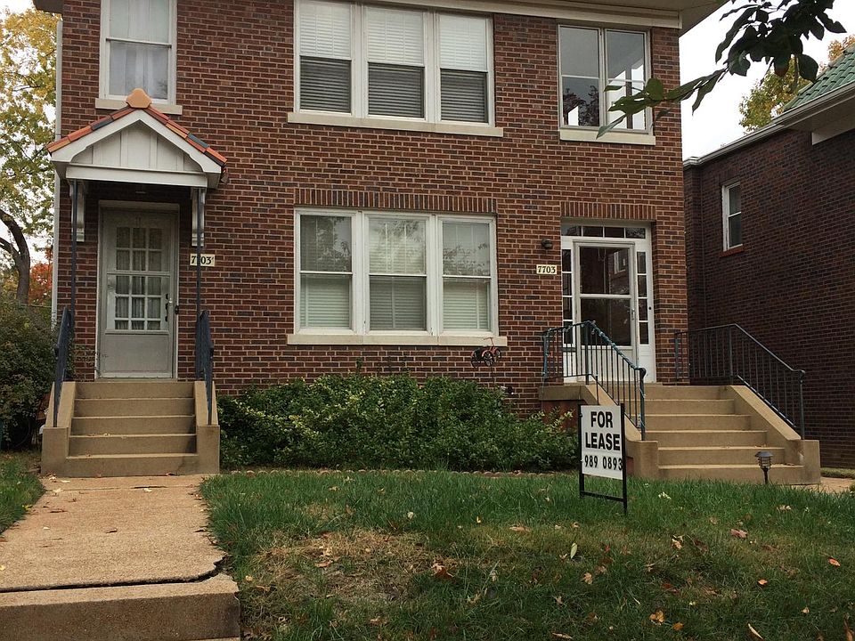 Entrance on the left to upstairs unit.