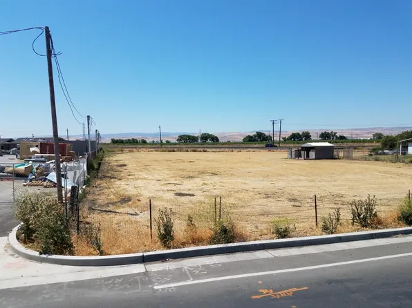 3610 W Grant Line Rd, Tracy, CA 95304