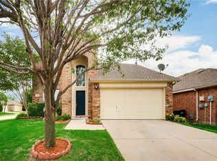11936 Hickory Cir, Fort Worth, TX 76244