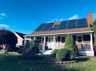 268 Eastview Ave, Somerset, MA 02726
