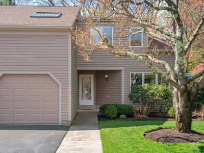 16 Heathwood Ln, Brookline, MA, 02467
