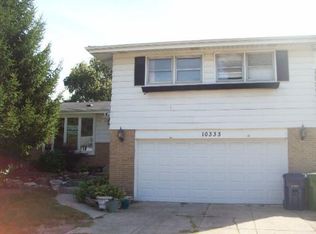 10333 Georgia Ln, Oak Lawn, IL 60453