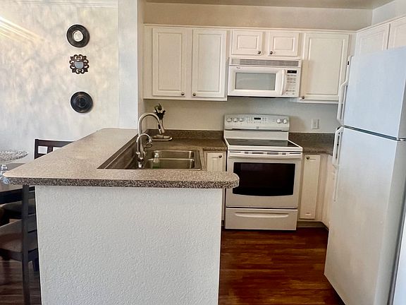 4th image of 8889 Caminito Plaza Centro #7331