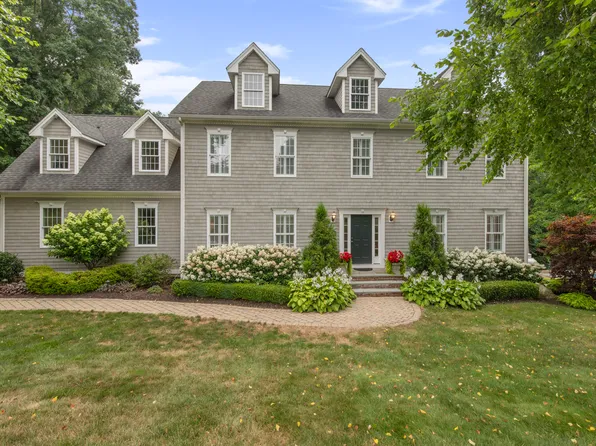 1418 Jennifers Drive, Guilford, CT 06437